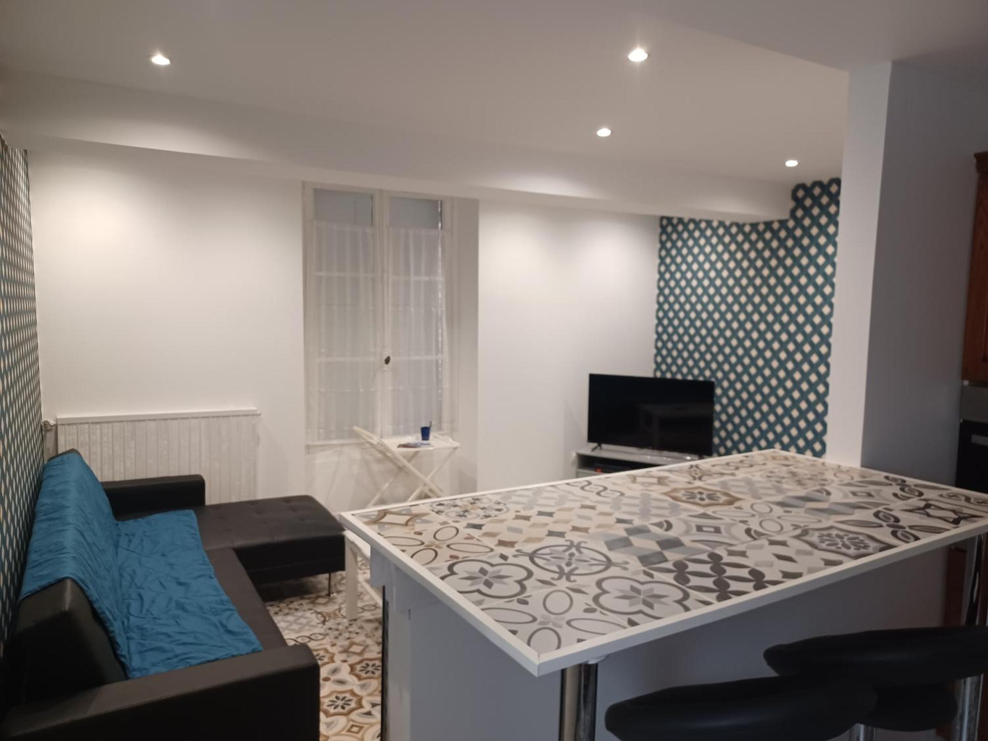 Maison Au Pied Du Chateau * Chateaudun